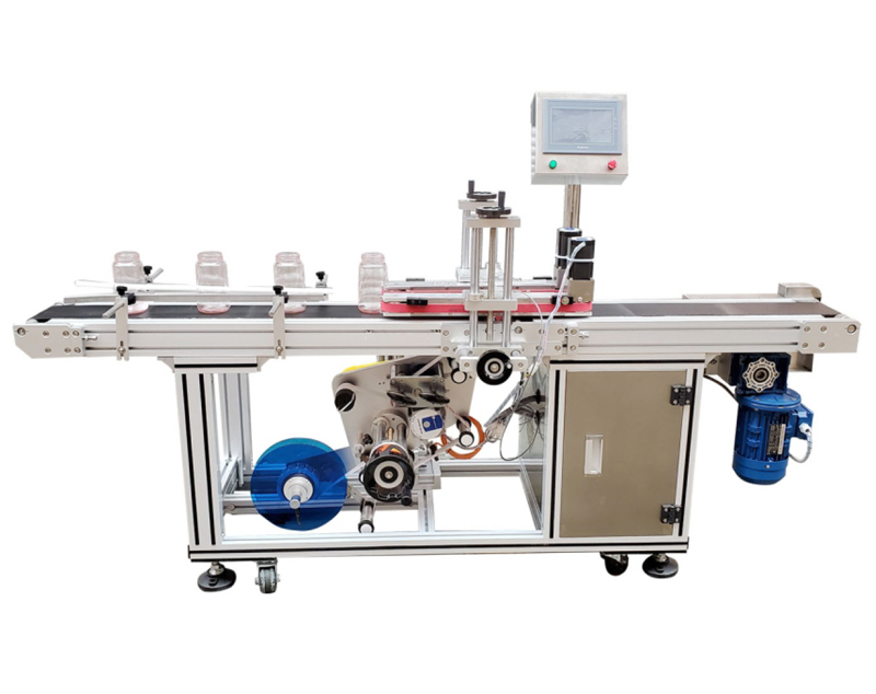 Automatic bottom labeling machine